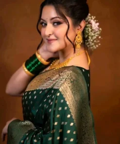 প্রিমিয়াম বেনারসী কাতান শাড়ি (ব্লাউজ পিস সহ)