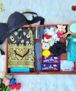 প্রিয়তমার প্রিমিয়াম গিফট শাড়ি বক্স